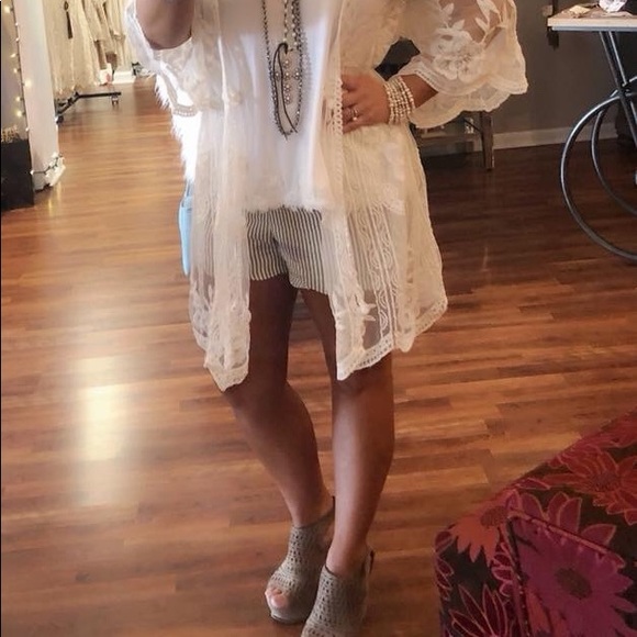 TAN NUBUCK PLATFORM WEDGES~ - Picture 2 of 5